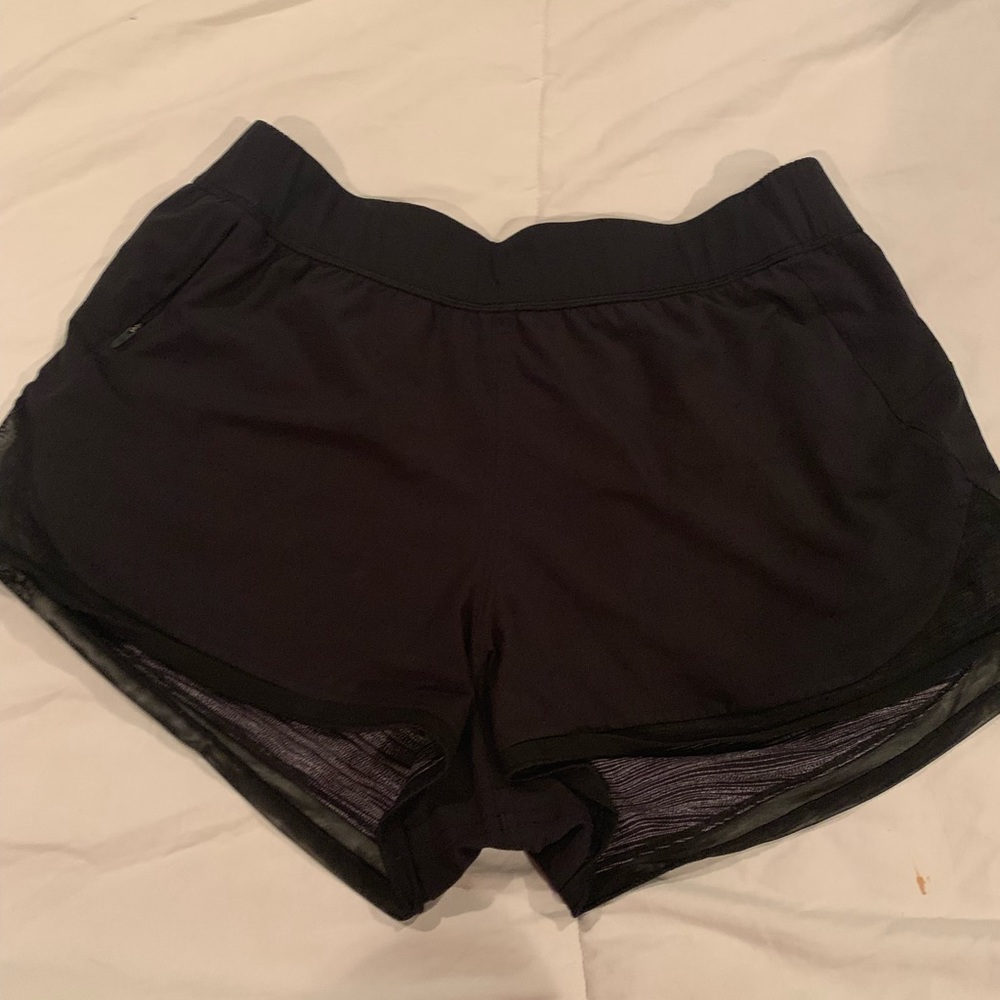 Lululemon reversible shorts